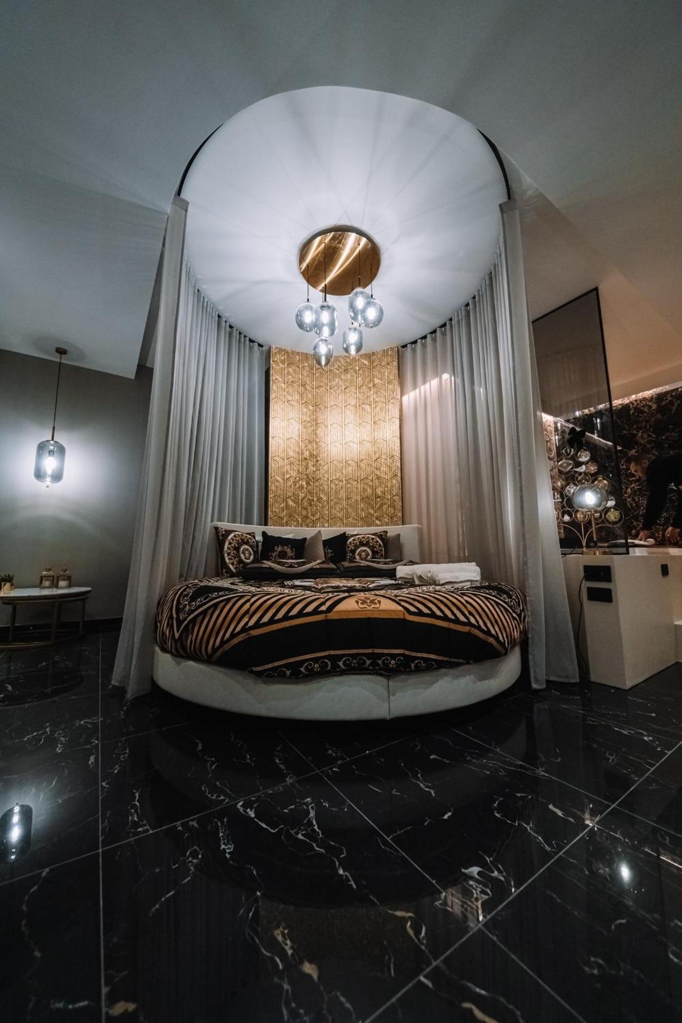 Versace Luxury Room Корлеоне Екстериор снимка