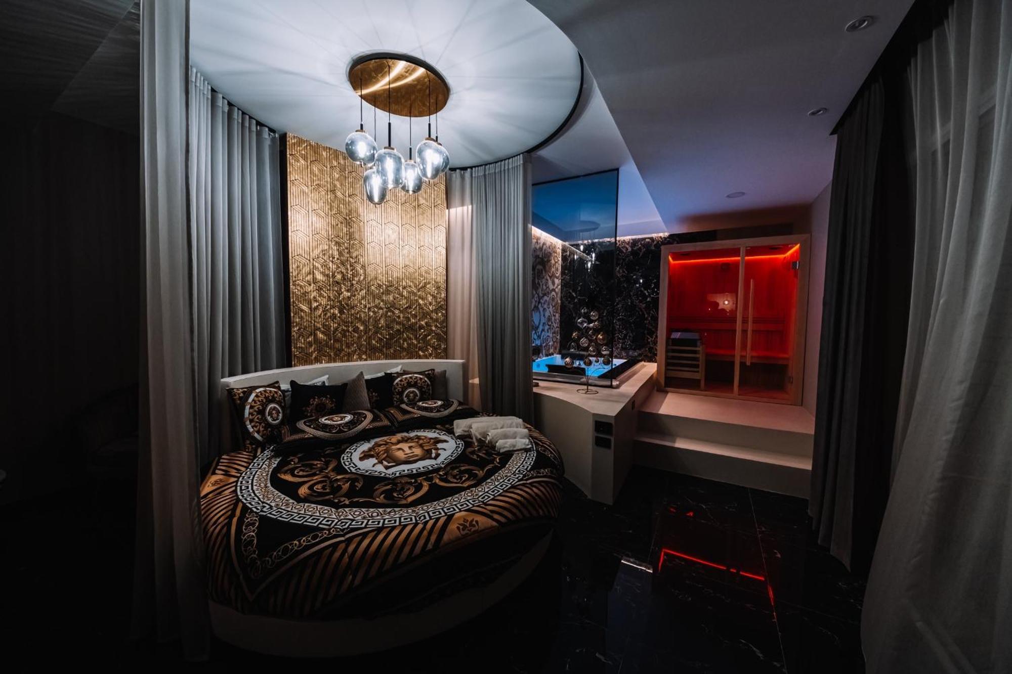 Versace Luxury Room Корлеоне Екстериор снимка
