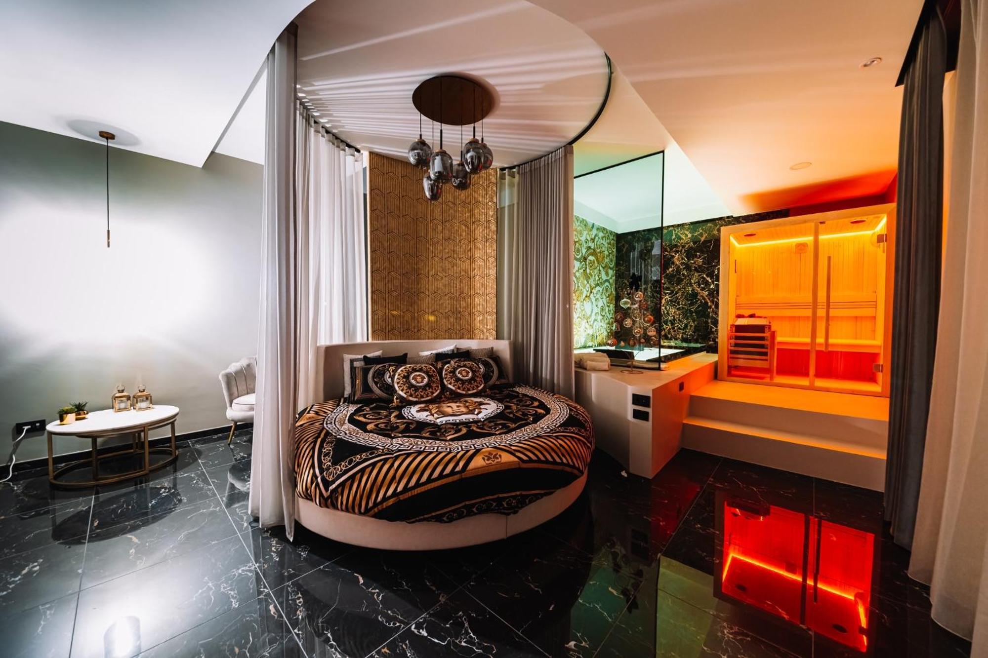 Versace Luxury Room Корлеоне Екстериор снимка