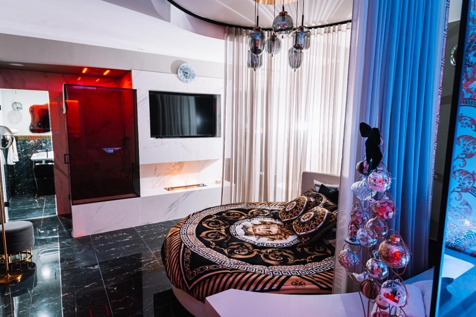 Versace Luxury Room Корлеоне Екстериор снимка